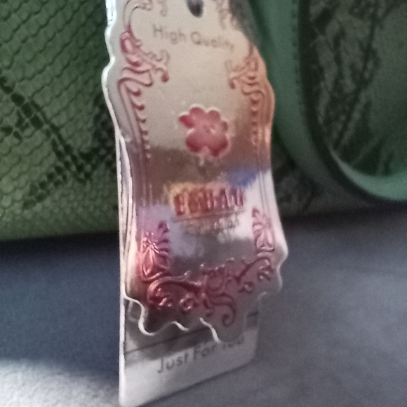 New Green Snake Skin Pattern Purse - Picture 5 of 8